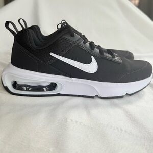 Kids' Air Max INTRLK Lite Sneaker big kid size 4